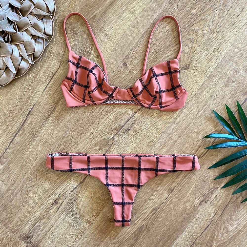🌺SOLD🌺 Acacia Swimwear Manhattan & Sandys